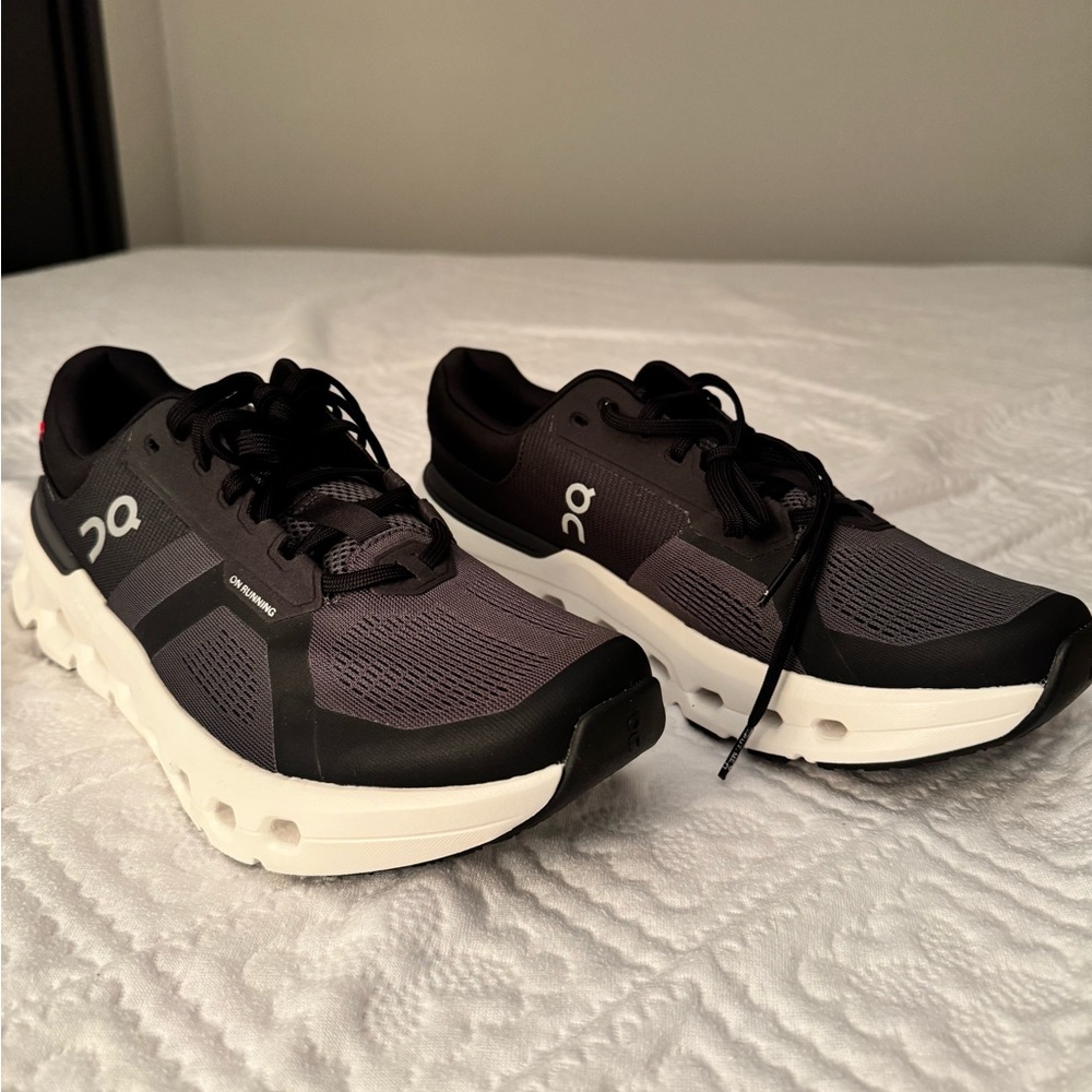 OnClouds CloudRunner 2 Eclipse Black